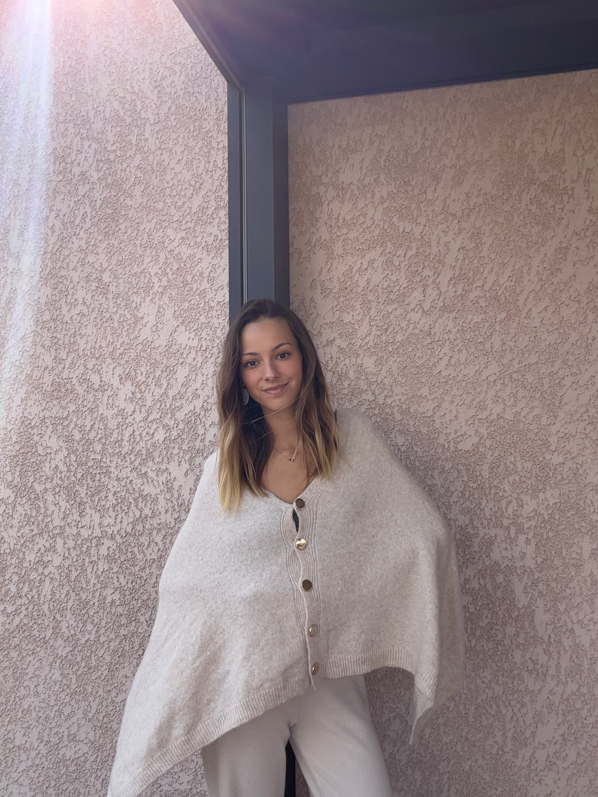 Pull CAPE beige