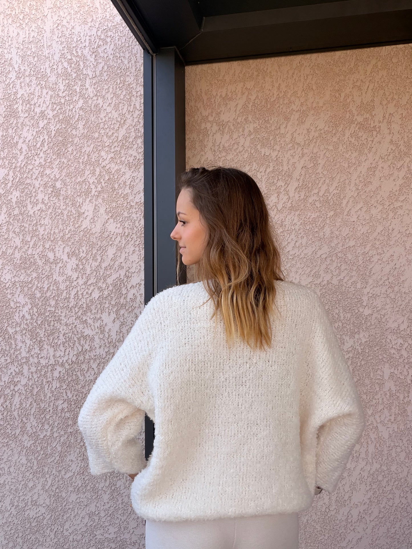 Pull VIE blanc